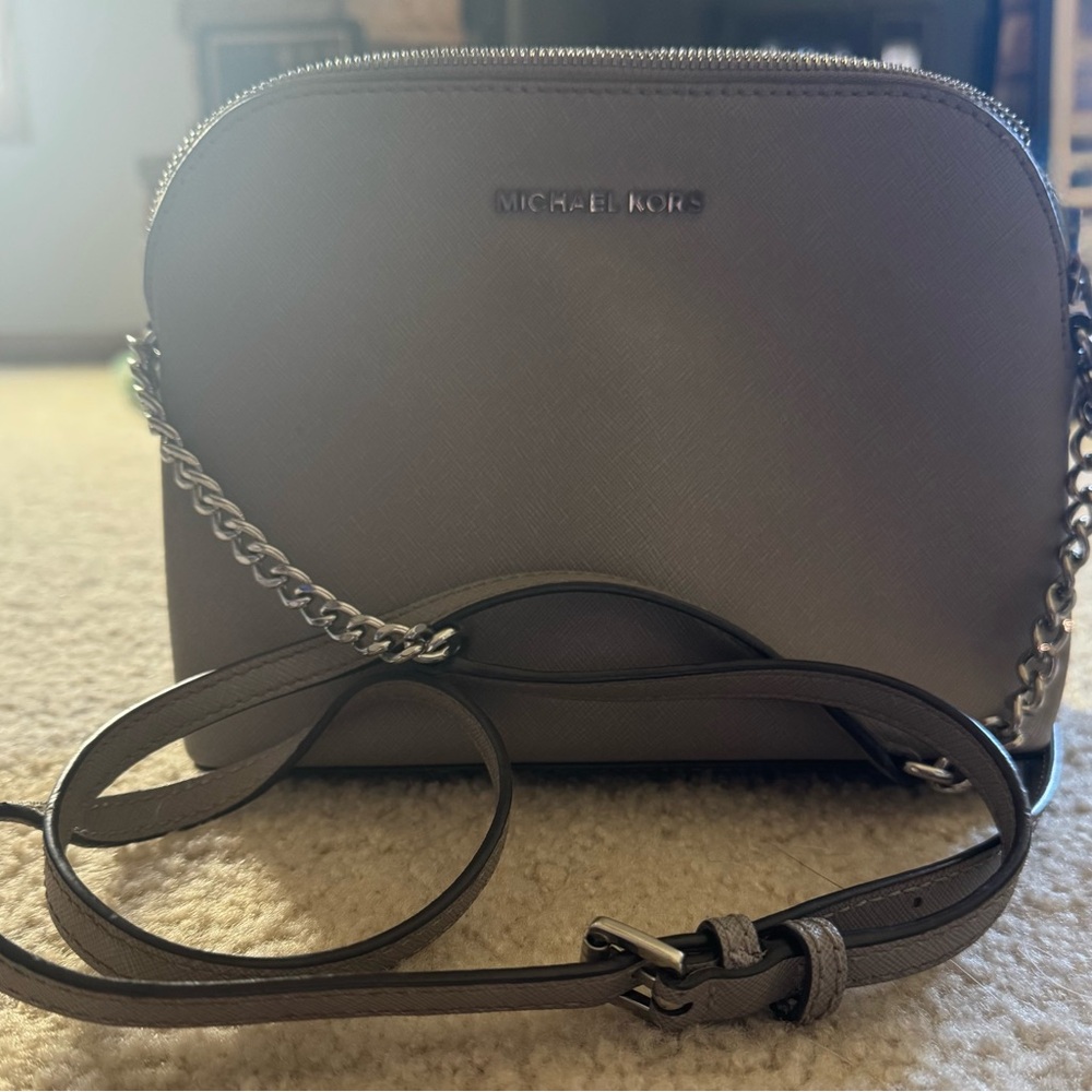 Michael Kors Elegant Gray Crossbody Bag